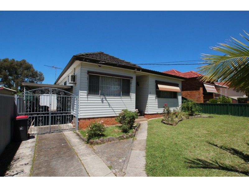 1 Rock St, Yagoona NSW 2199