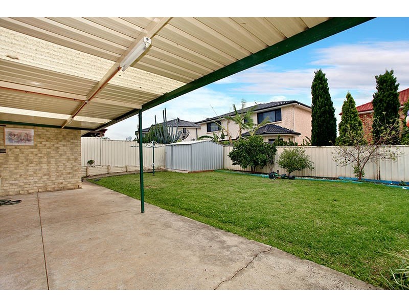9 Wagga Wagga Street, Prestons NSW 2170