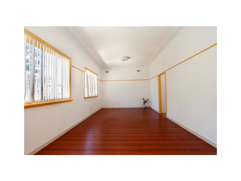 140 Lansdowne Road, Canley Vale NSW 2166