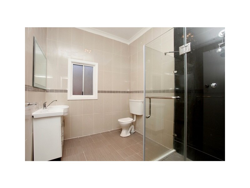 140 Lansdowne Road, Canley Vale NSW 2166