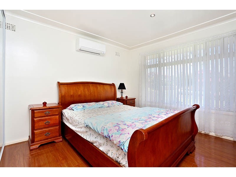Lurnea NSW 2170
