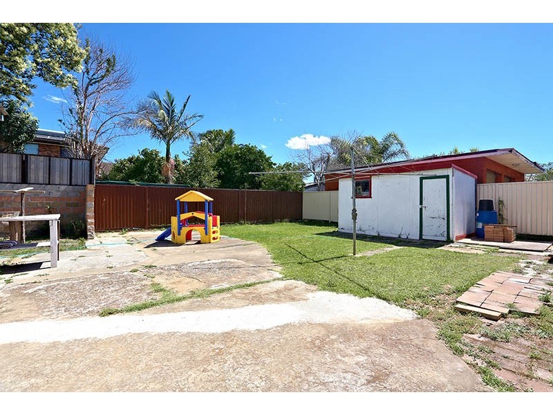 Lurnea NSW 2170