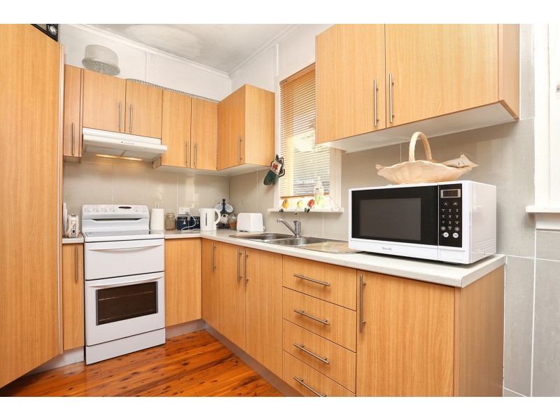 11 Dargie Street, Mount Pritchard NSW 2170