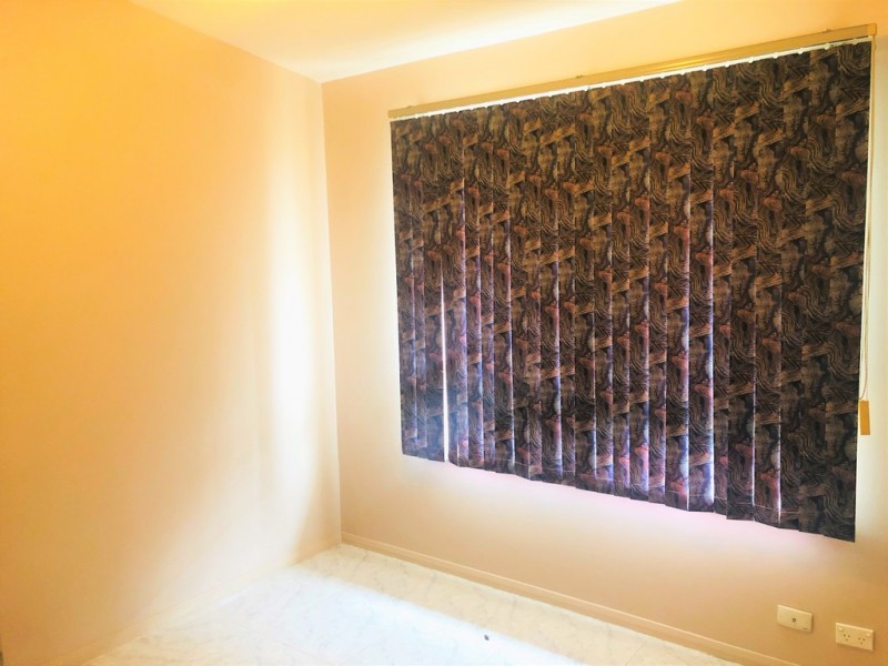 27 Kimberley Crescent, Fairfield West NSW 2165