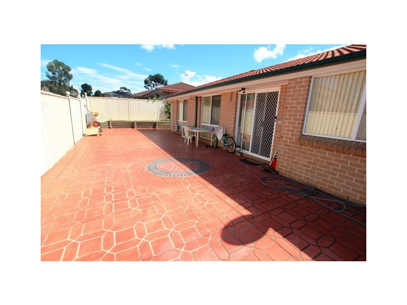 2 Eden Place, Prestons NSW 2170