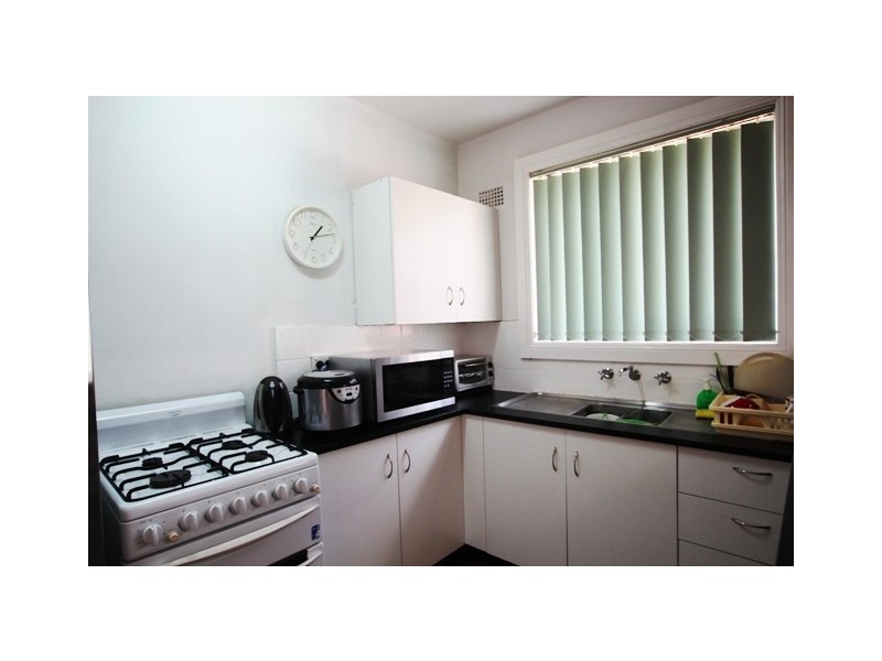 2/249 The Horsley Drive, Fairfield NSW 2165