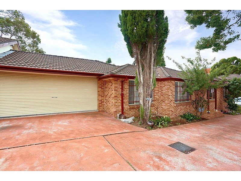 2/121 Dutton Street, Yagoona NSW 2199