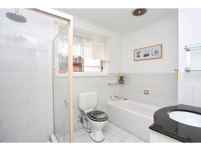 2/121 Dutton Street, Yagoona NSW 2199