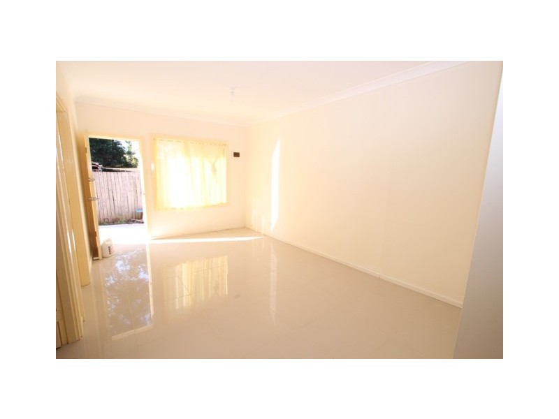 5D Hill St, Cabramatta NSW 2166