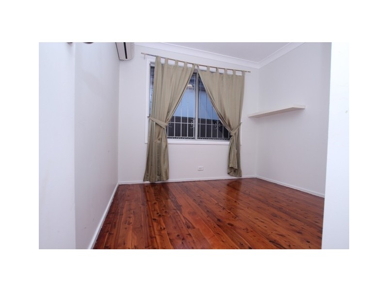 3 Denbern Street, Bossley Park NSW 2176