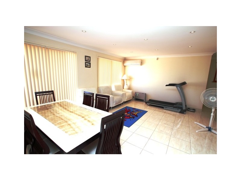 2 Eden Place, Prestons NSW 2170