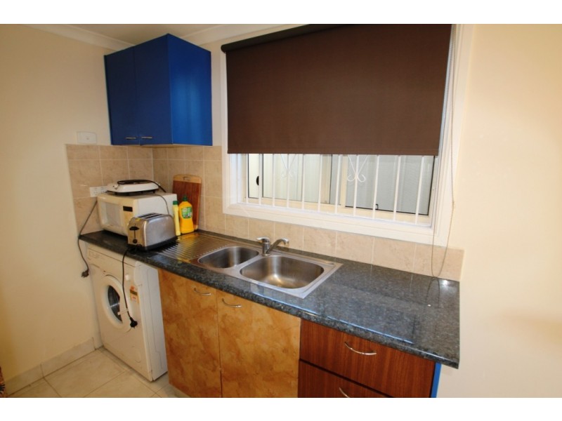 16 Reservoir Road, Mount Pritchard NSW 2170