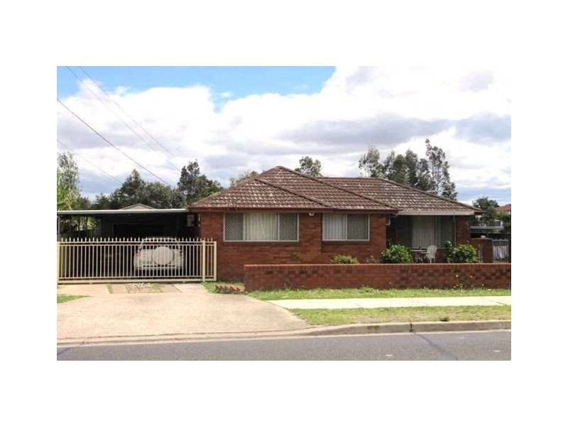 53 Cambridge Street, Canley Heights NSW 2166