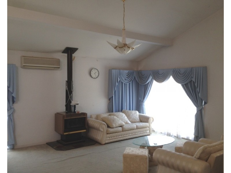 10 Clarevale street, Edensor Park NSW 2176