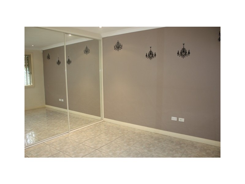 24 Hamersley Street, Fairfield West NSW 2165