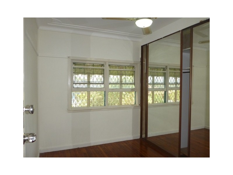50 Smiths Avenue, Cabramatta NSW 2166