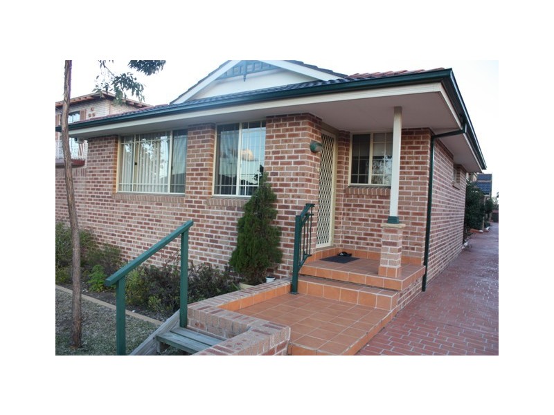 1/119A Polding street, Fairfield Heights NSW 2165