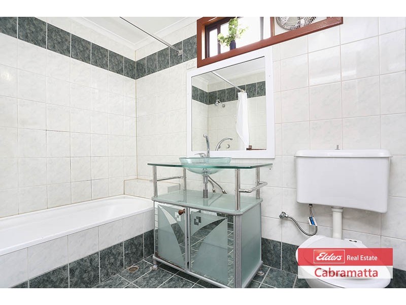 14 The Horsley Drive, Carramar NSW 2163