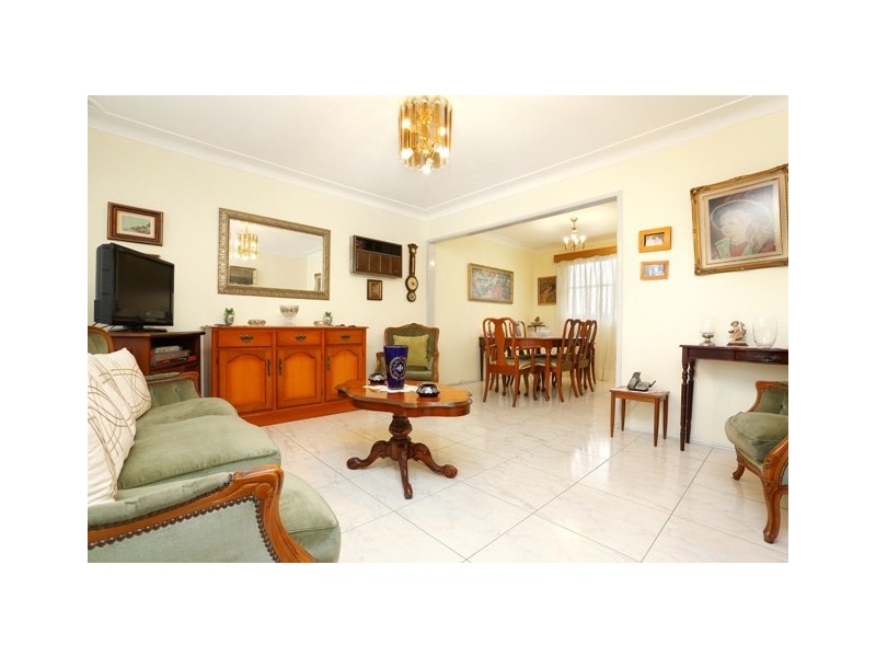 47 Codrington Street, Fairfield NSW 2165