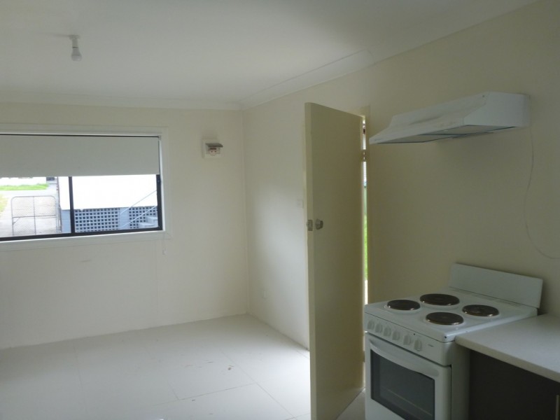 311 Smithfield Rd (Studio), Fairfield West NSW 2165