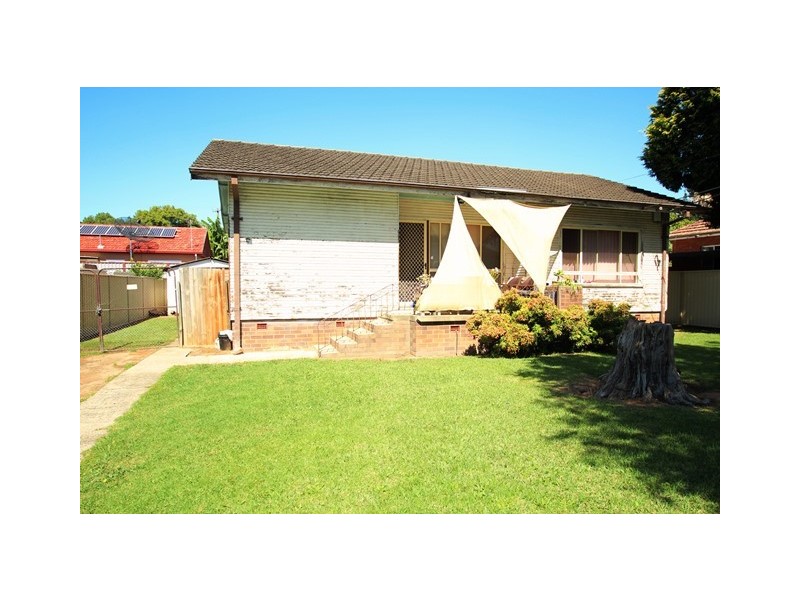 19 Ramsay Street, Canley Vale NSW 2166