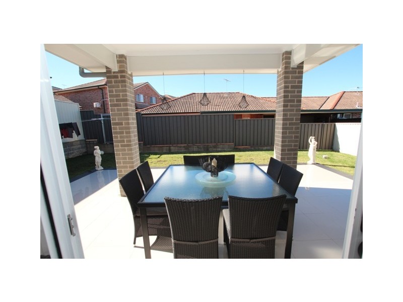 31A Boomerang Road, Edensor Park NSW 2176