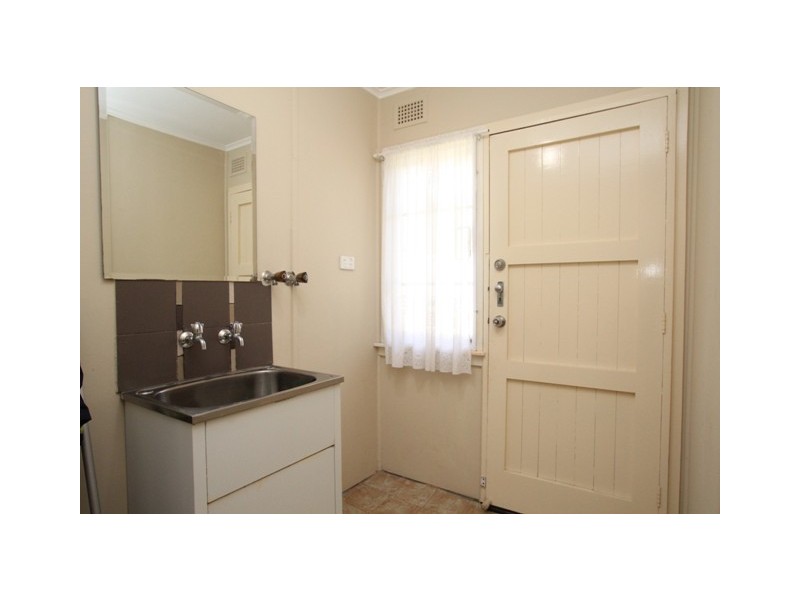 9 Guernsey Street, Busby NSW 2168