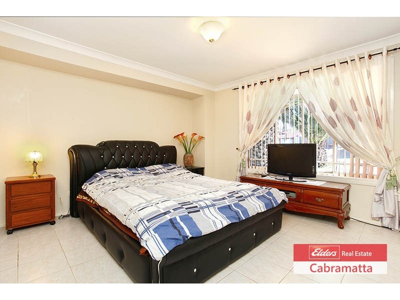 10 Tingha Close, Hinchinbrook NSW 2168