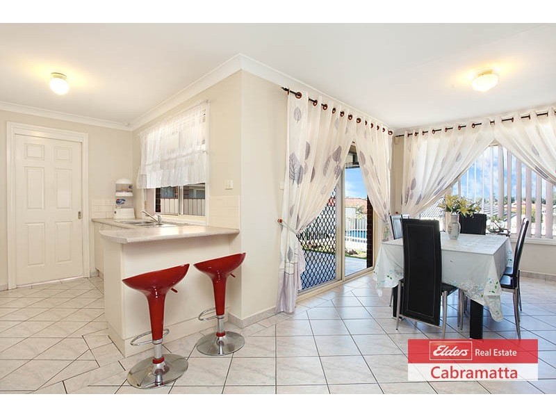 10 Tingha Close, Hinchinbrook NSW 2168