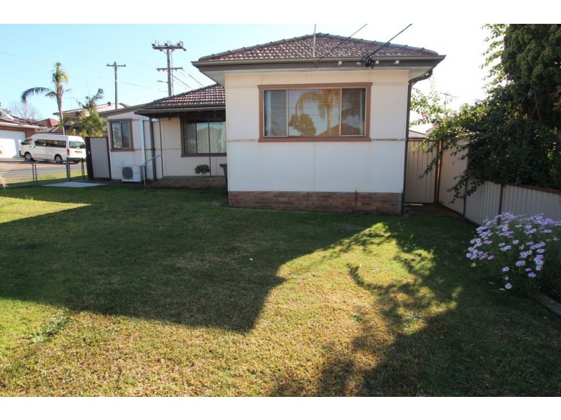 107 Wyong Street, Canley Heights NSW 2166