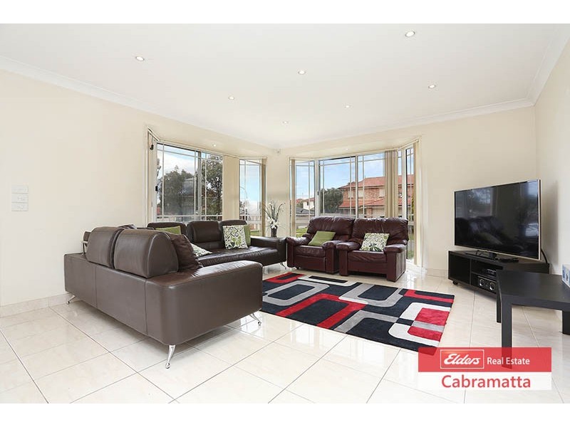 2 Eden Place, Prestons NSW 2170