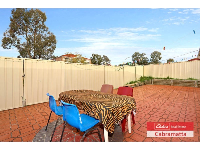 2 Eden Place, Prestons NSW 2170