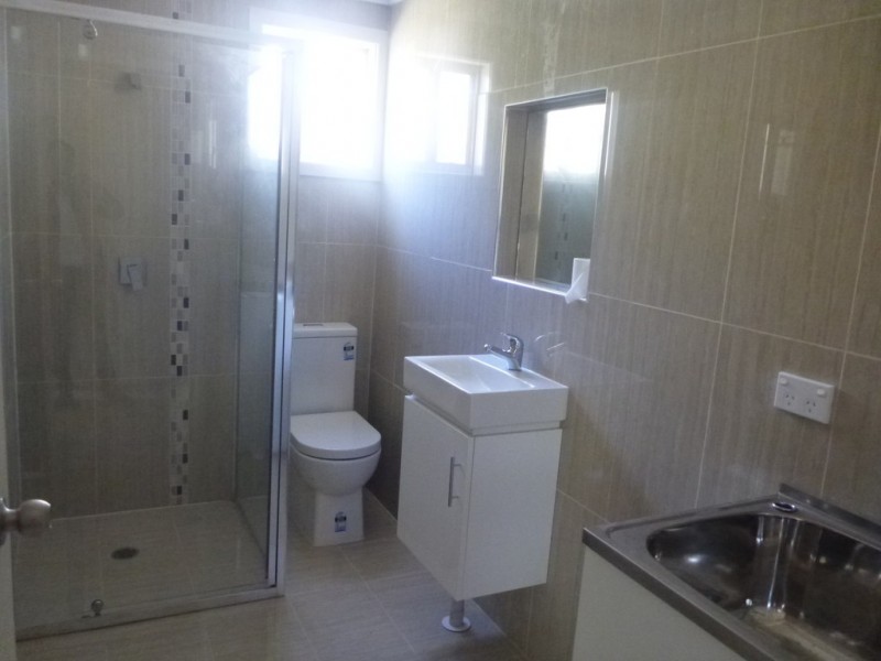 9 Grant Ave, Cabramatta NSW 2166