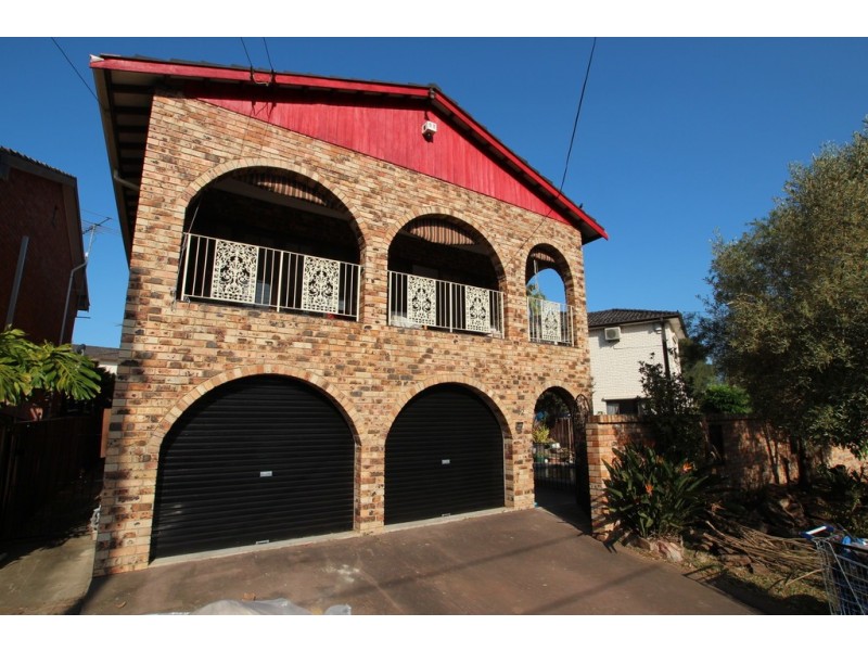 12 Silverwater Crescent, Lansvale NSW 2166