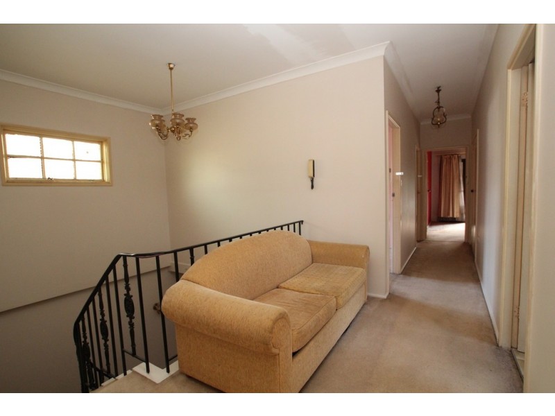 12 Silverwater Crescent, Lansvale NSW 2166