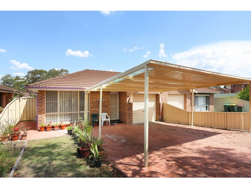 10 Greenfinch Street, Green Valley NSW 2168