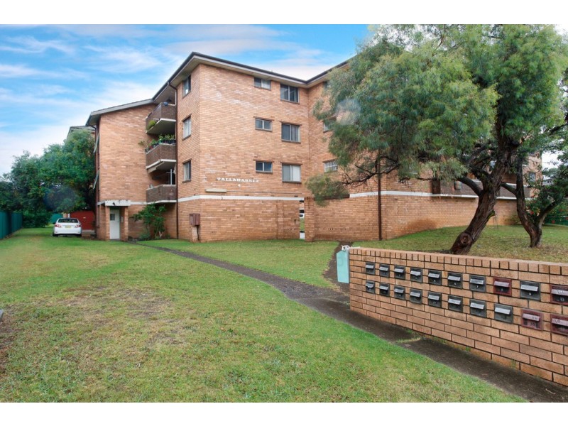 13/4-8 St Johns Road, Cabramatta NSW 2166