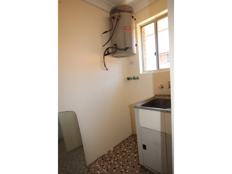 13/101 LONGFIELD STREET, Cabramatta NSW 2166