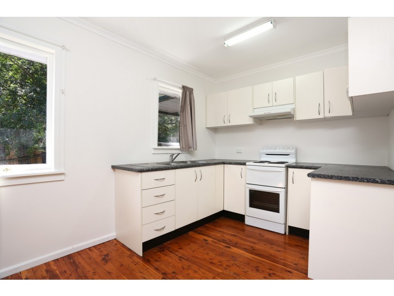 16 Aberdeen Road, Busby NSW 2168