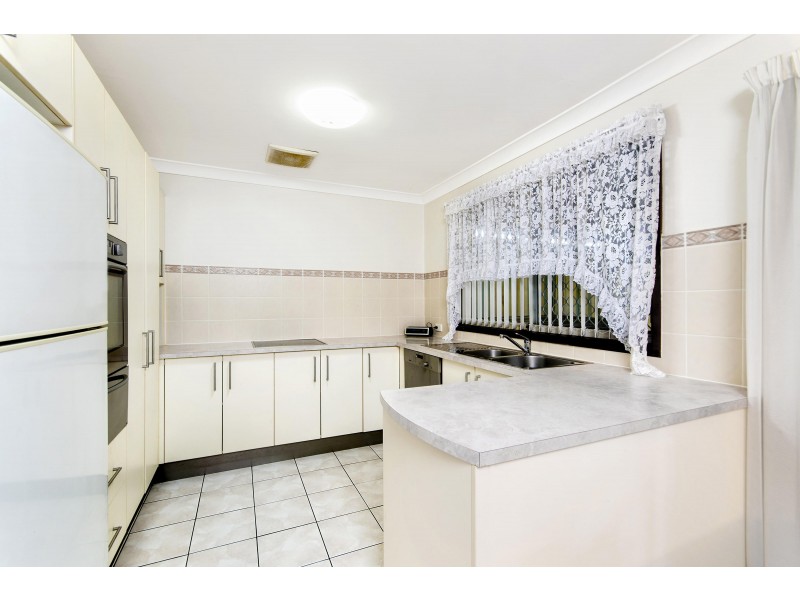 26 Ascot Drive, Chipping Norton NSW 2170
