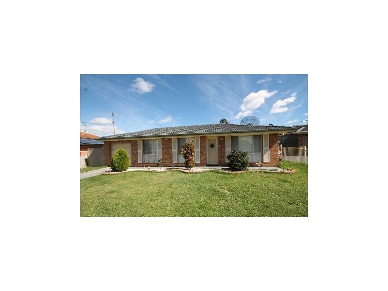 37 Kestrel Avenue, Hinchinbrook NSW 2168