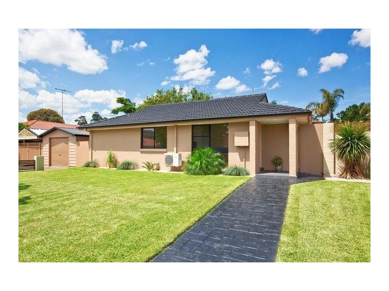 1 Crestani Place, Edensor Park NSW 2176