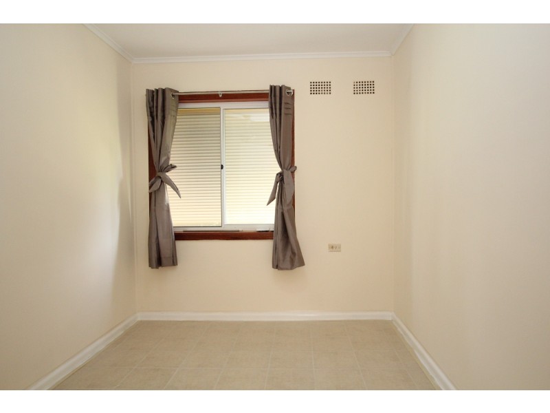 2 Burra St, Busby NSW 2168