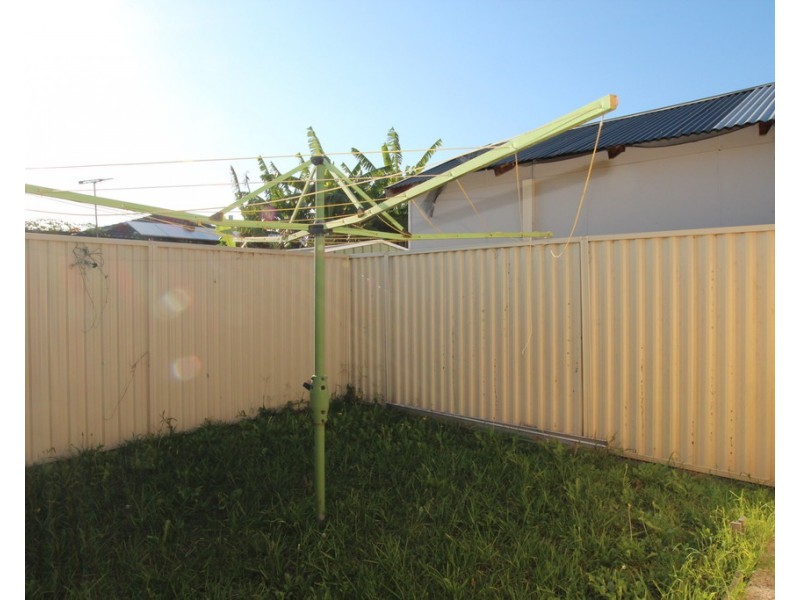 11 Ellis Pde, Yennora NSW 2161