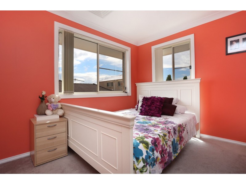 5/9-11 Sea Eagle Crescent, Green Valley NSW 2168