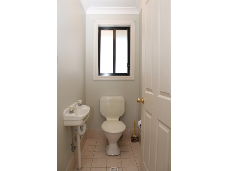 11/83-85 Cambridge St, Canley Heights NSW 2166