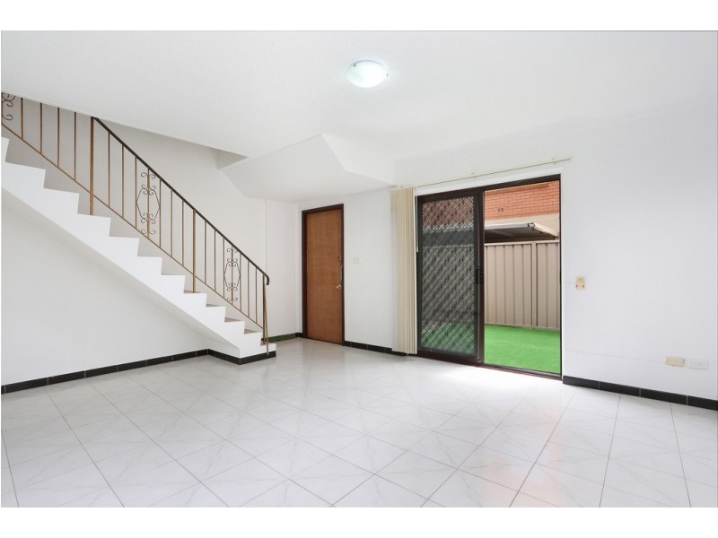 5/282 Sackville Street, Canley Vale NSW 2166