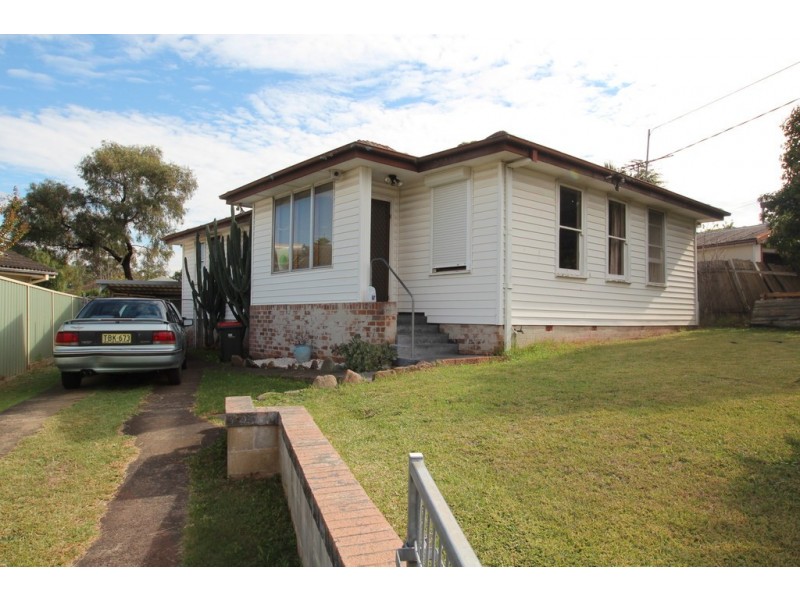 94 SADLEIR AVENUE, Sadleir NSW 2168