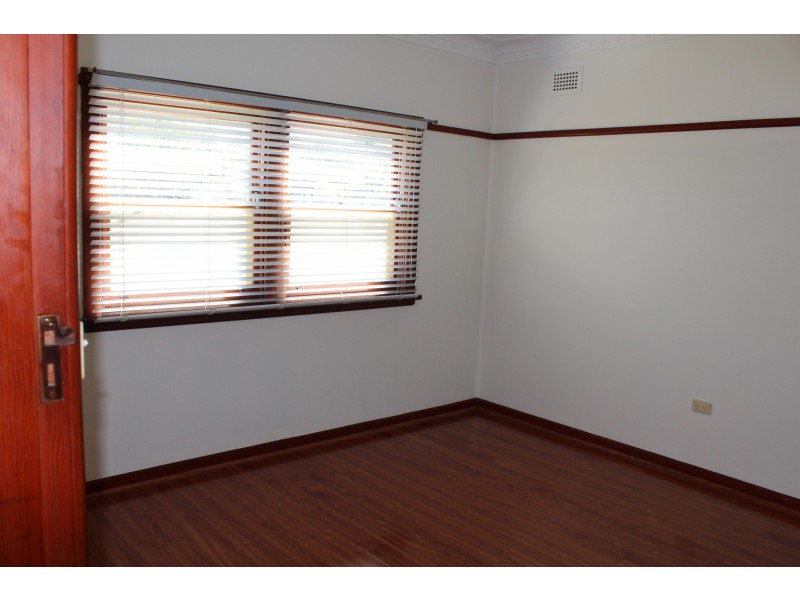 5 STEPHENSON STREET, Birrong NSW 2143