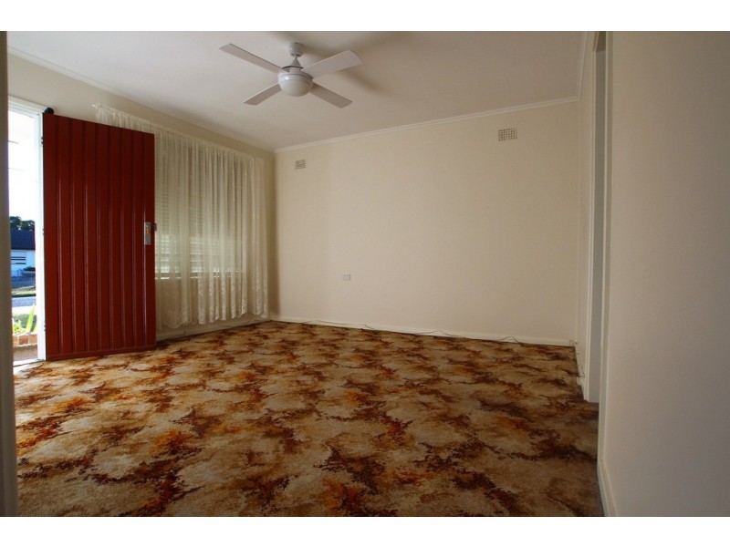 16 Armstrong st, Ashcroft NSW 2168